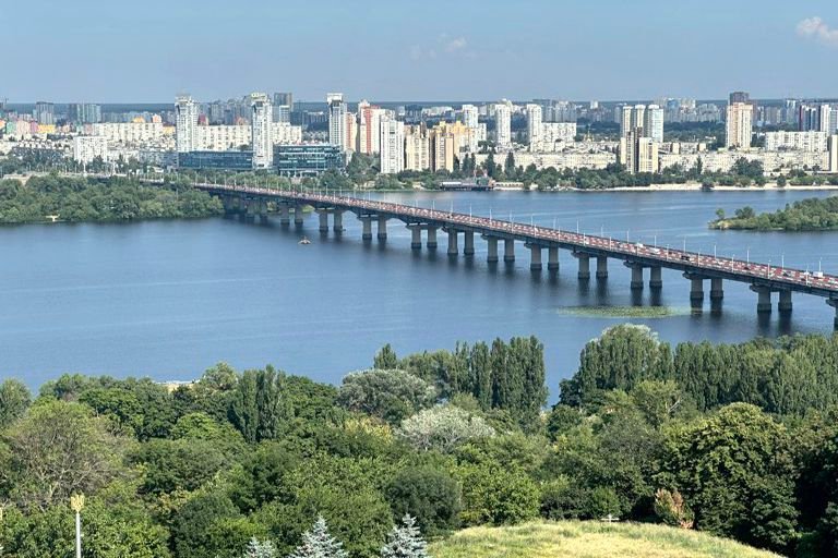 ACROSS THE DNIPRO